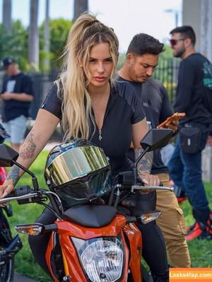 Eileen Morales photo #0005