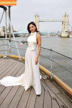 Eiza Gonzalez photo #0892