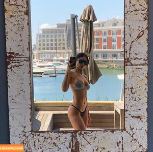 eizagonzalez photo #0022