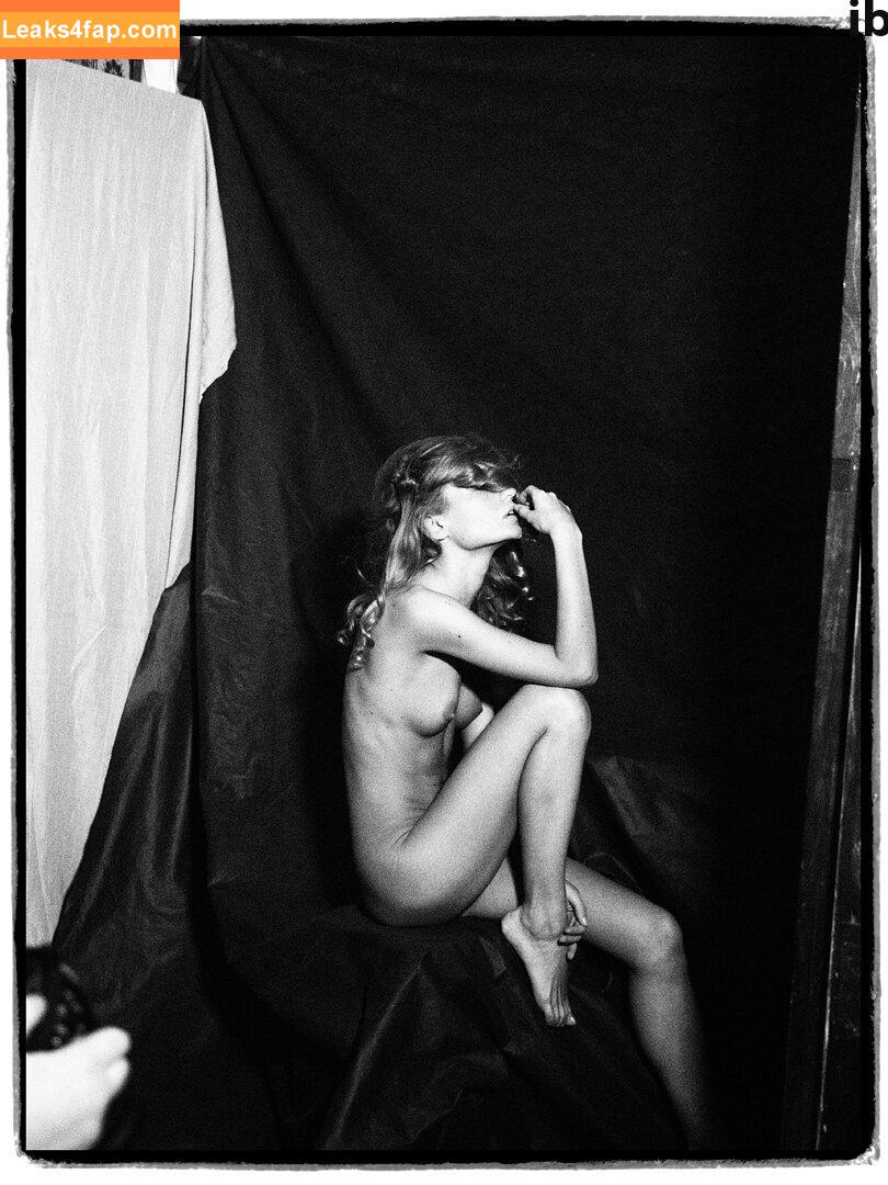 Ekatarina Zueva / zuueva leaked photo photo #0097