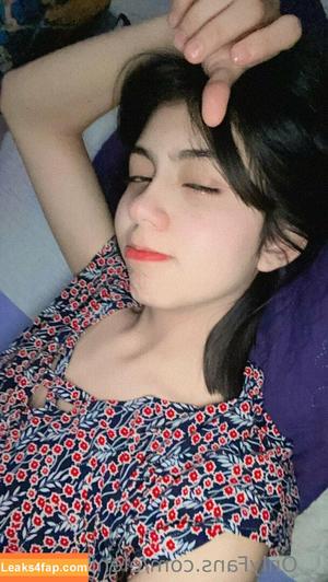 Elain3uwu photo #0058