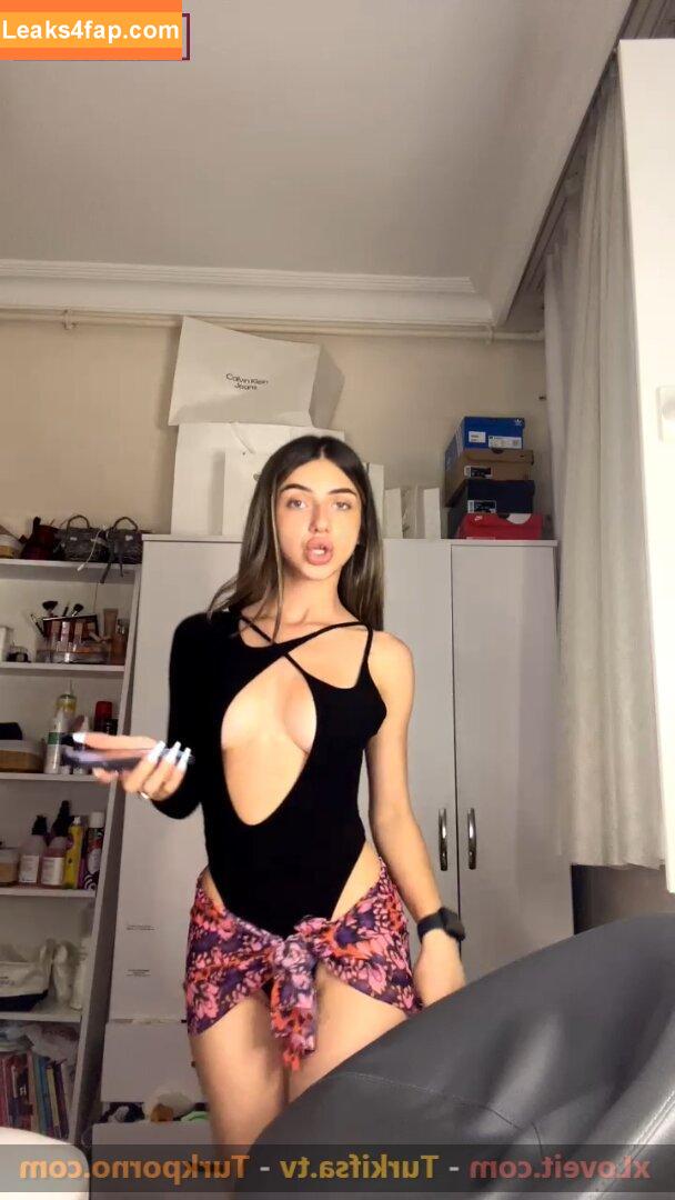 Elanur Ayan / ayan_elanur leaked photo photo #0022