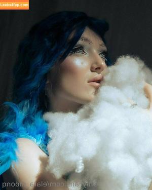 elara_moonq photo #0092