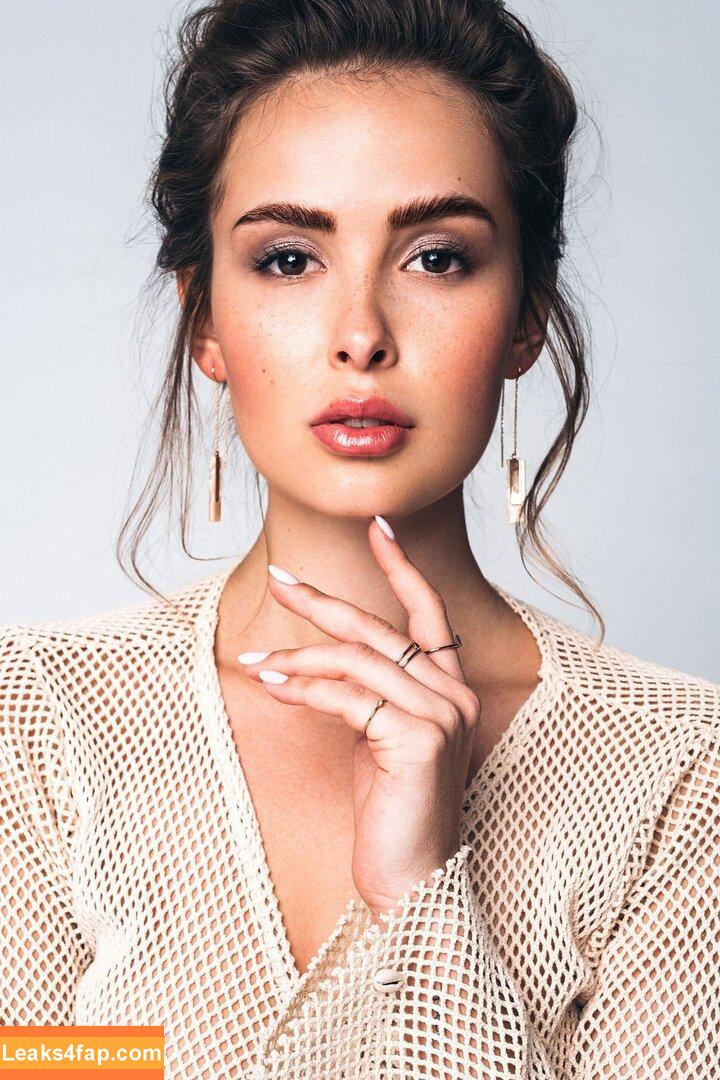 Elen Akamperi /  leaked photo photo #0005