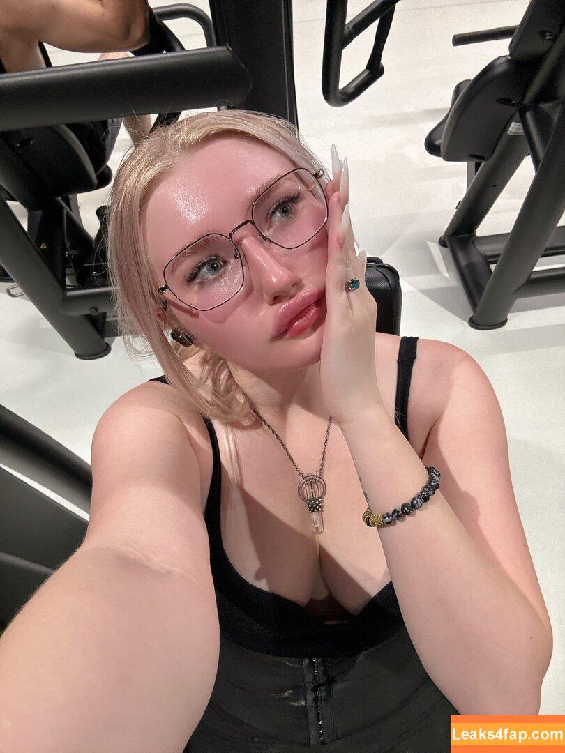 Elena Kyalviyainen leaked photo photo #0224