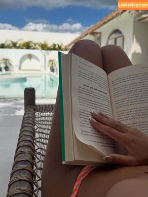 Elena Tsushima photo #0027