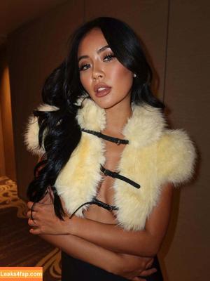 Elena Tsushima photo #0040