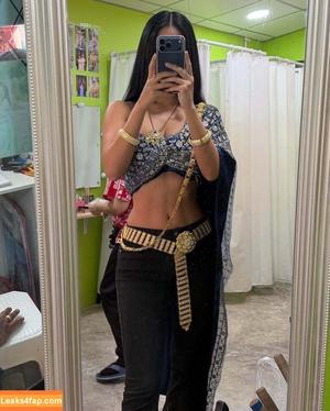 Elena Tsushima photo #0056