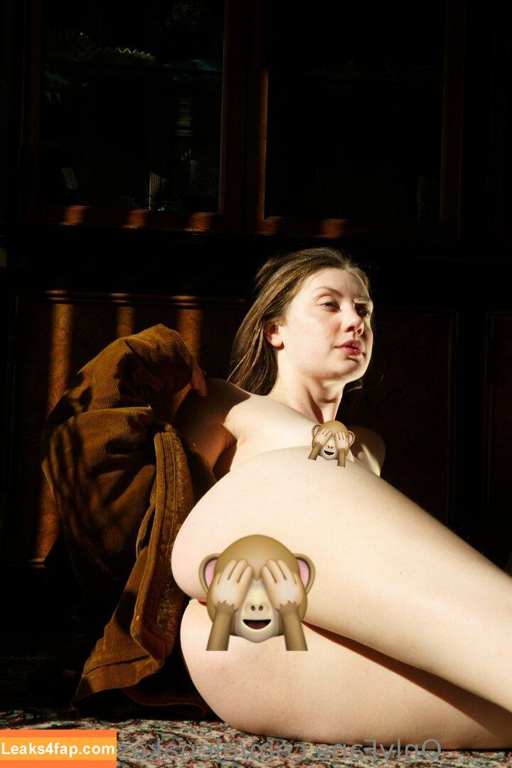 elenakoshkaxoxo / therealelenakoshka leaked photo photo #0030