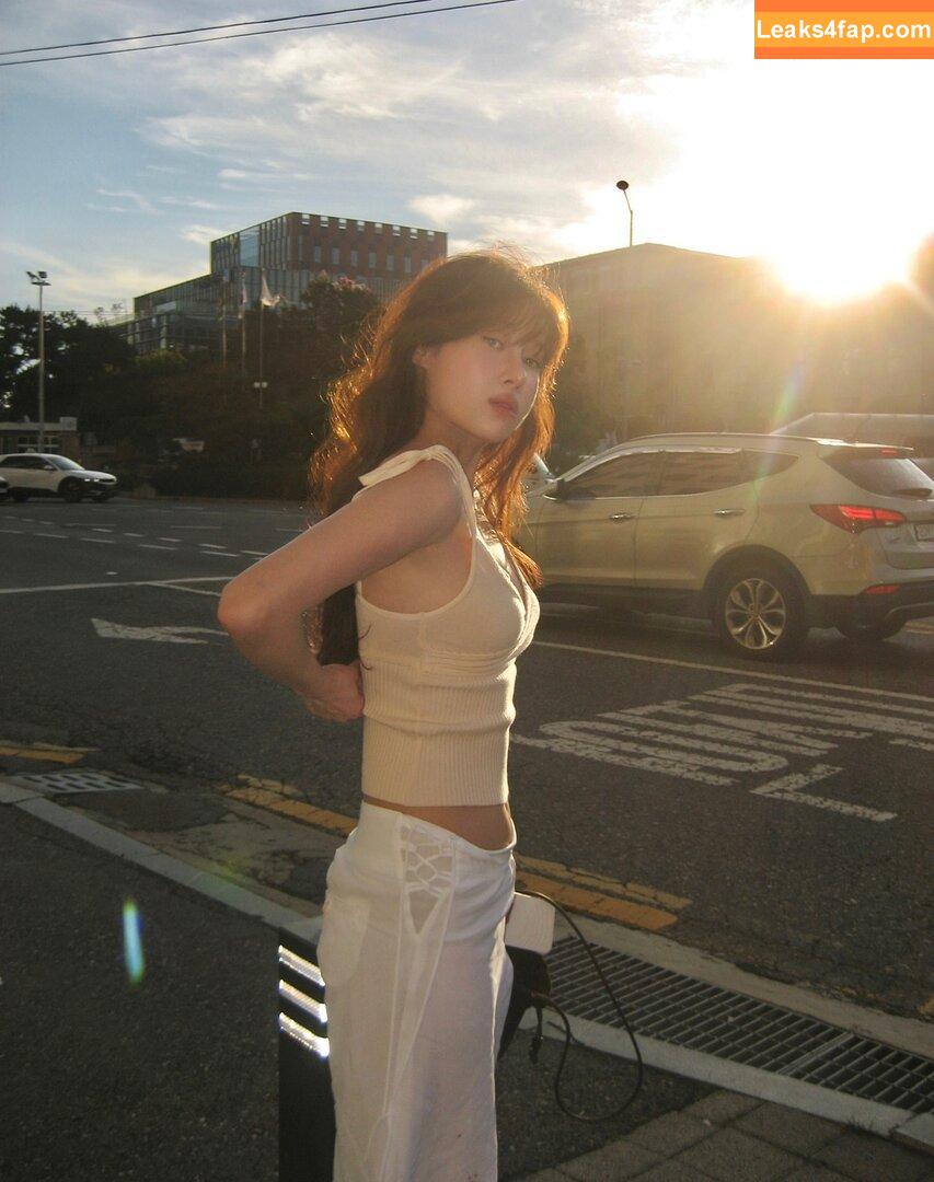 elfin_prairie /  leaked photo photo #0020