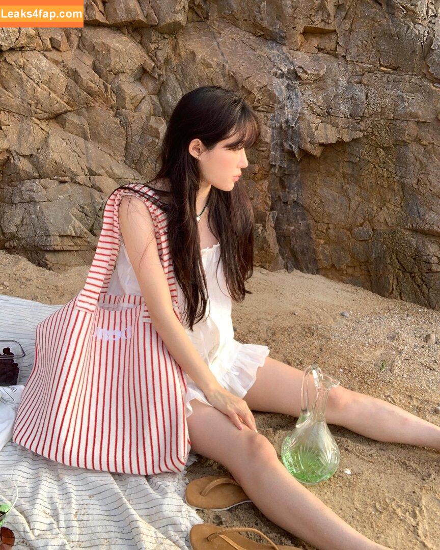 elfin_prairie /  leaked photo photo #0031