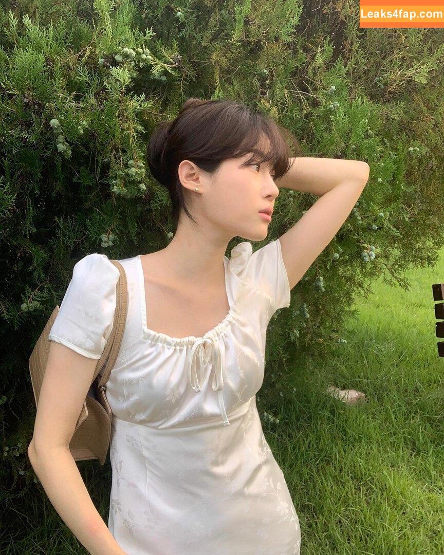 elfin_prairie /  leaked photo photo #0034