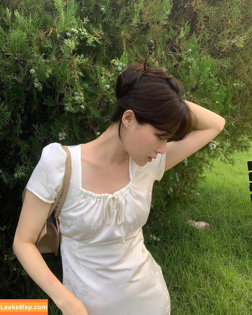 elfin_prairie /  leaked photo photo #0036