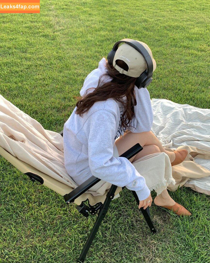 elfin_prairie /  leaked photo photo #0076