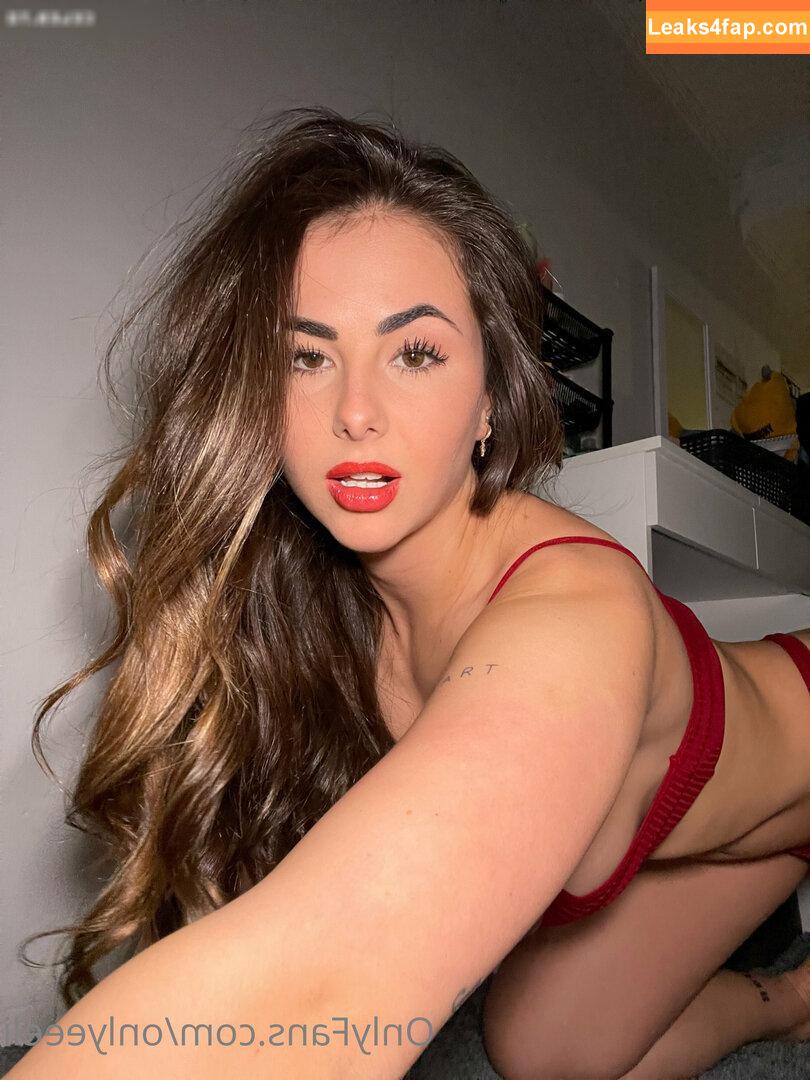 Eli Olivé / eliolive__ / onlyeeeli leaked photo photo #0270