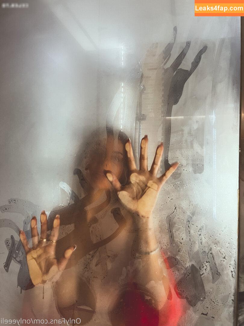 Eli Olivé / eliolive__ / onlyeeeli leaked photo photo #0325