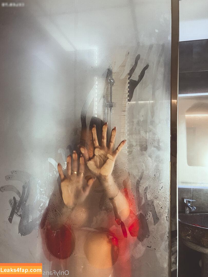 Eli Olivé / eliolive__ / onlyeeeli leaked photo photo #0333