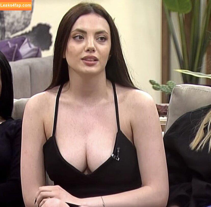 Elif Nur /  leaked photo photo #0002