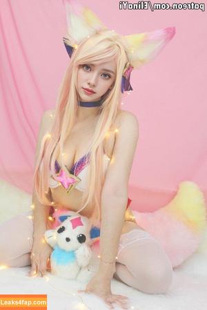 Elina Yi photo #0048