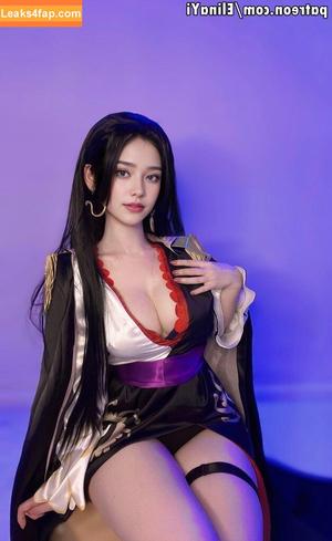 Elina Yi photo #0228
