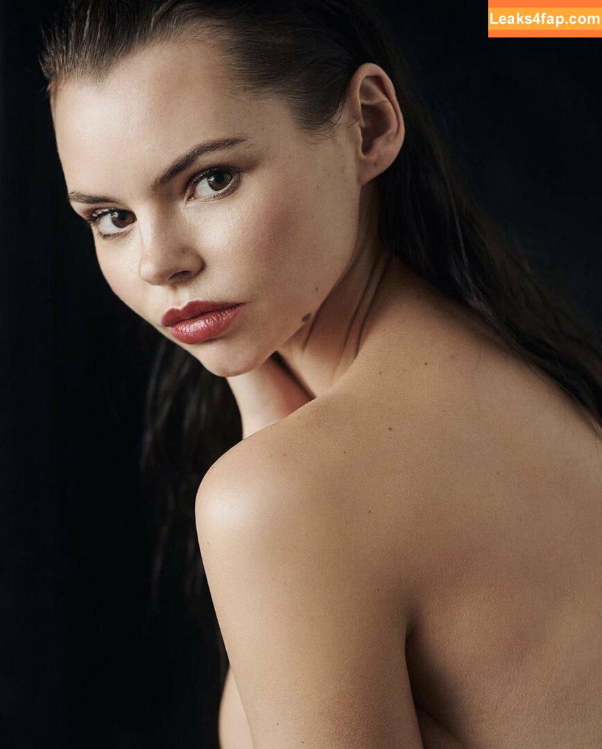 Eline Powell / elinepowell слитое фото фото #0010