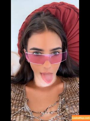 Elisa & Renne Herbert Twins photo #0174