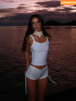 Elisa & Renne Herbert Twins photo #0178