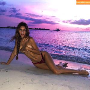 Elisabeth Rioux photo #0009