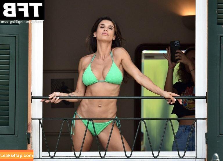 Elisabetta Canalis / JustElisabetta / littlecrumb_ слитое фото фото #0136