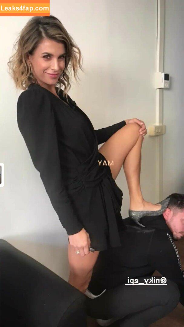 Elisabetta Canalis / JustElisabetta / littlecrumb_ слитое фото фото #0238