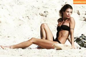 Elisabetta Canalis фото #0350