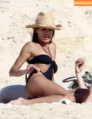 Elisabetta Canalis photo #0606