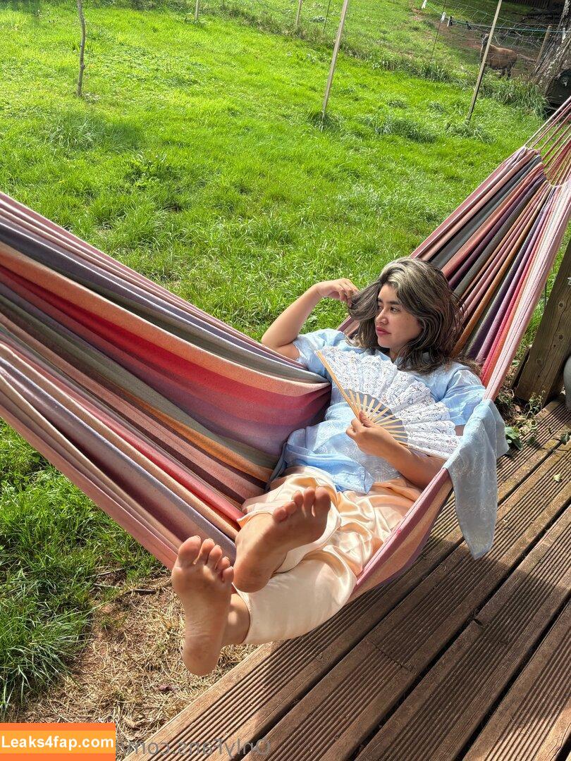 Elise ASMR / Elise Tran / Elise's Garden / iamelisetran leaked photo photo #0084