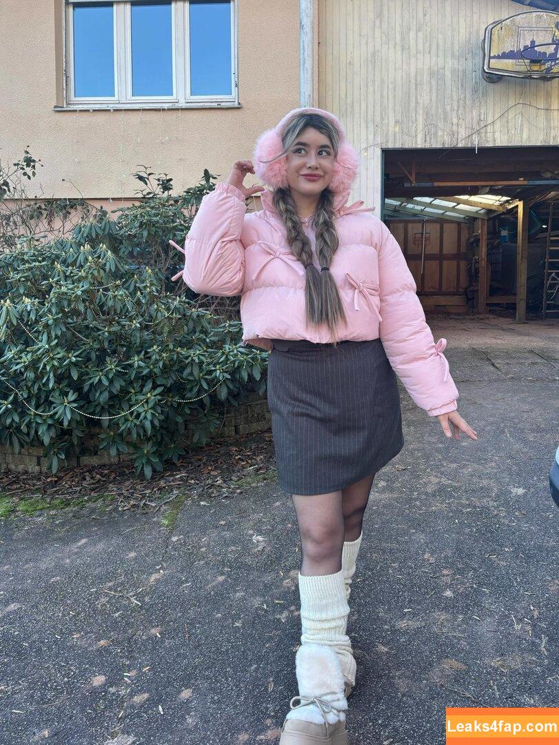 Elise ASMR / Elise Tran / Elise's Garden / reel leaked photo photo #0108