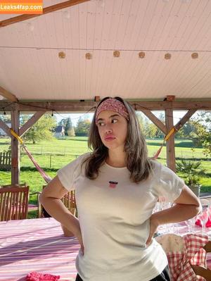 Elise ASMR photo #0079