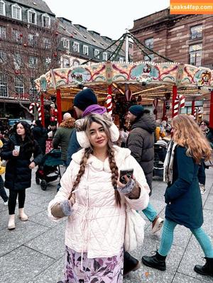 Elise ASMR photo #0094