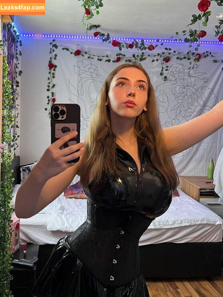Elise Denisee / elisa.denisee leaked photo photo #0044
