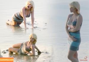 Elisha Cuthbert photo #0174