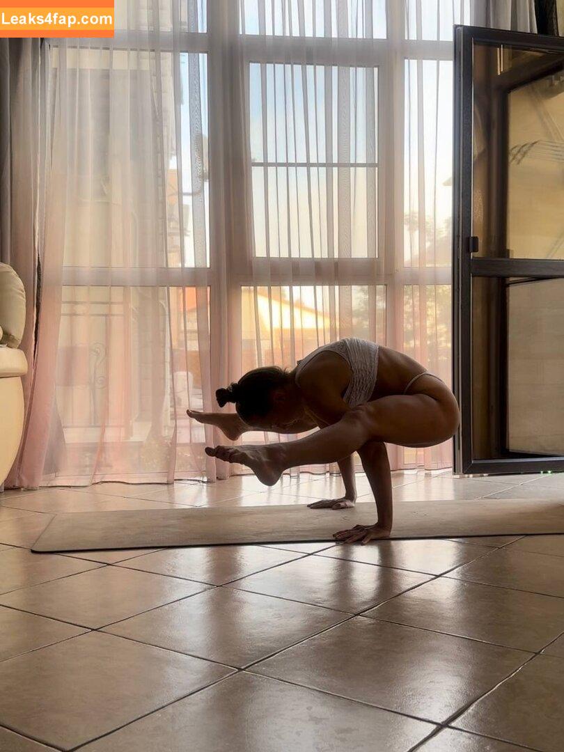 Eliz fit / eliz_fit_ leaked photo photo #0130