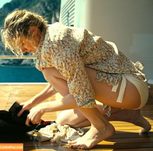Elizabeth Debicki photo #0081