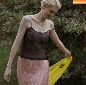 Elizabeth Debicki photo #0087
