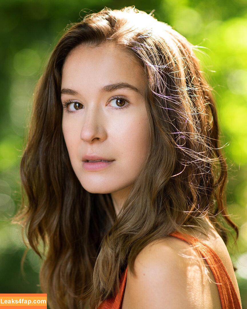 Elizabeth Dulau / elizabethdulau leaked photo photo #0012