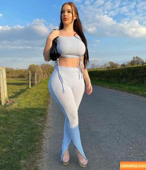 Elizabeth Georgina фото #0023