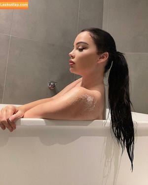 Elizabeth Georgina фото #0062