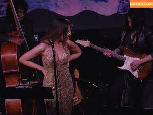 Elizabeth Gillies photo #0429