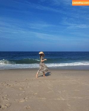 Elizabeth Gillies photo #0435