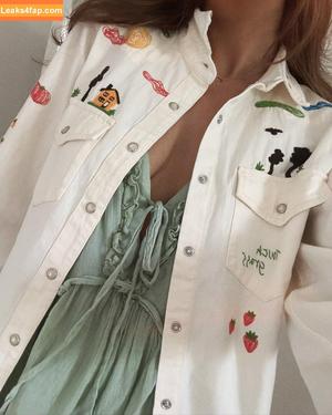 Elizabeth Gillies photo #0437