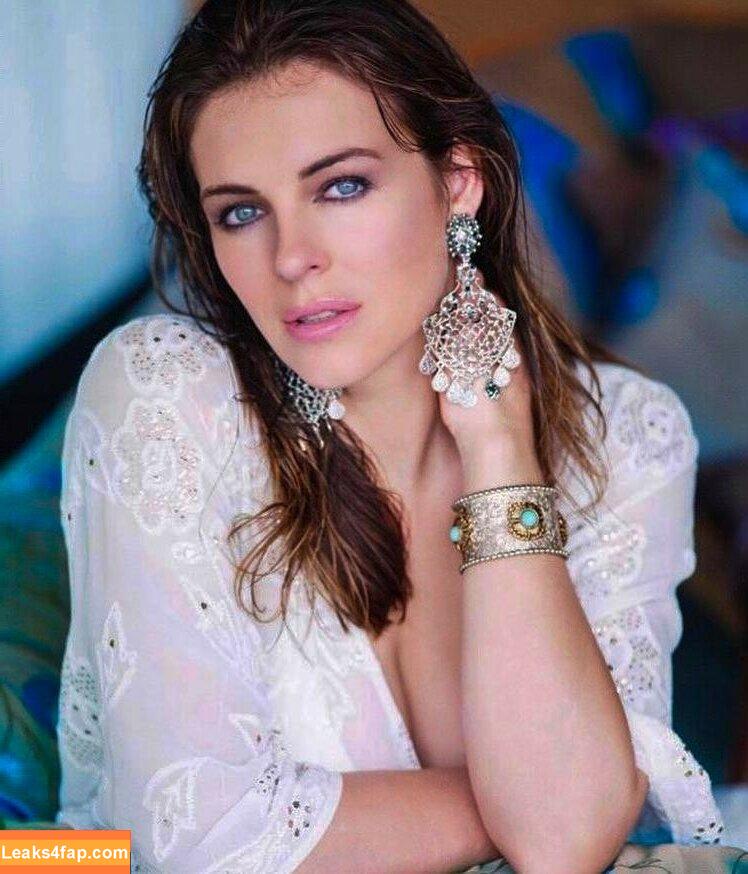 Elizabeth Hurley / elizabethhurley1 слитое фото фото #0129