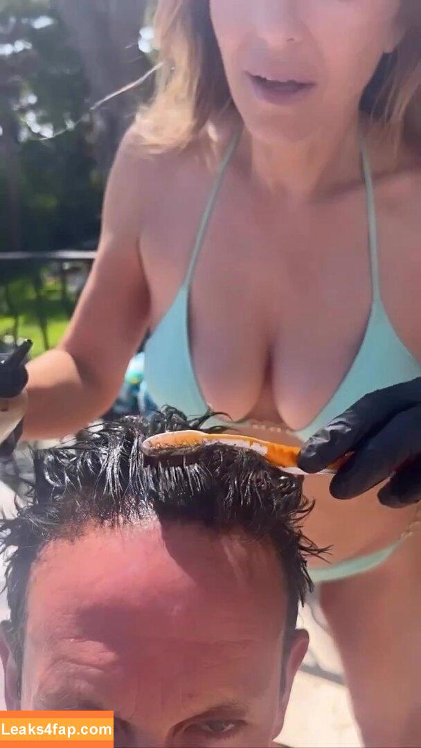 Elizabeth Hurley / elizabethhurley1 leaked photo photo #0425