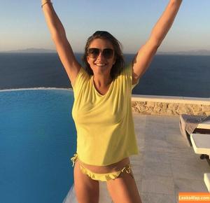 Elizabeth Hurley photo #0166